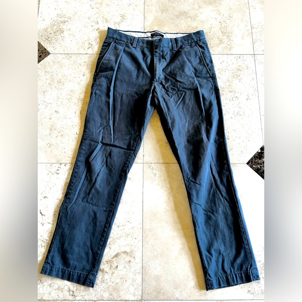 Banana Republic Aiden Chino Pant